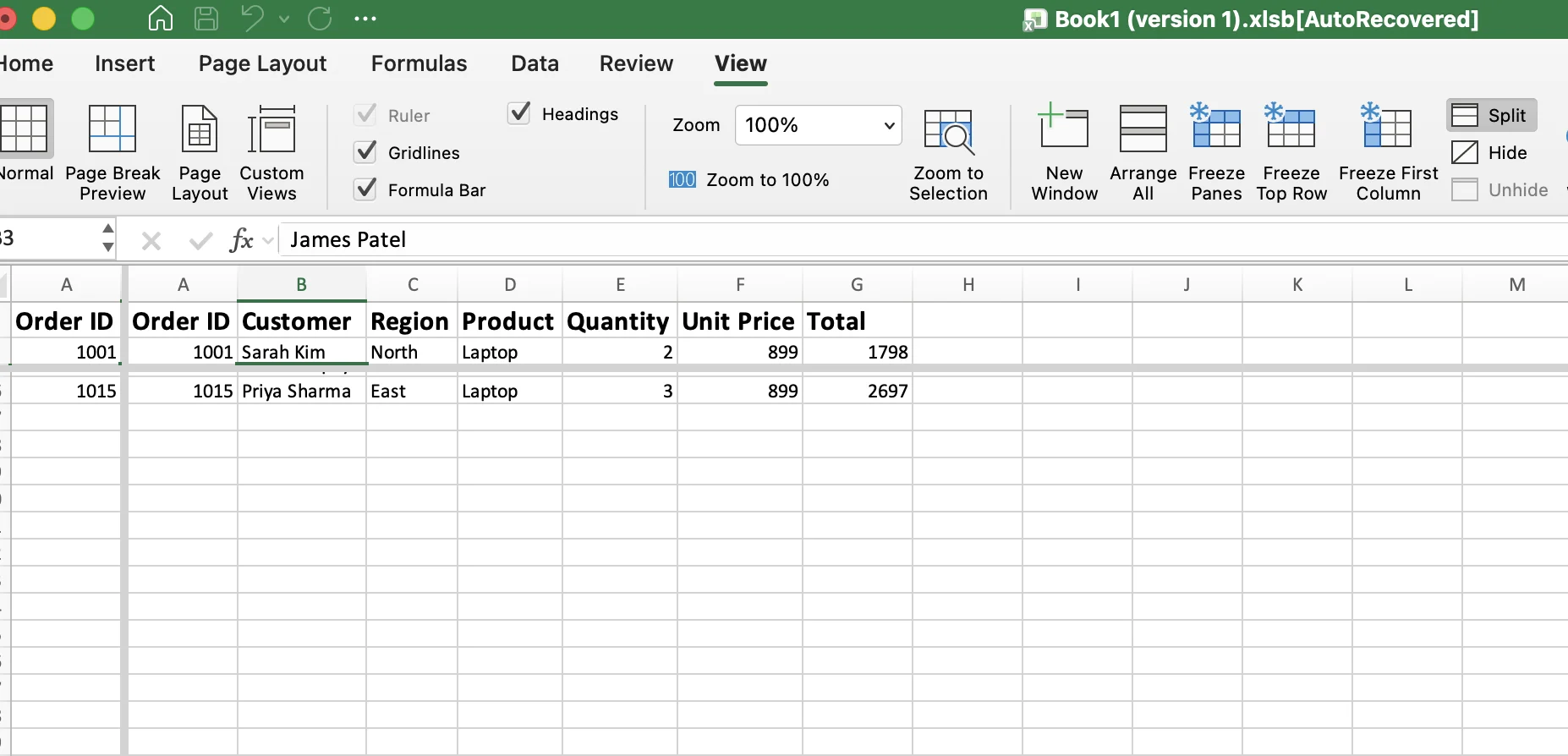 Split panes example comparing two rows in Excel